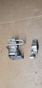 Zawias zawiasy drzwi lewy przód para Audi A3 8P 8E0831411B 2
