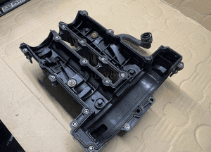 Pokrywa zaworów dekiel Ford C-Max 1.0 ECOBOOST CM5G-6K271-CK 3