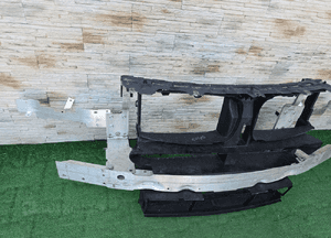Pas przedni wzmocnie bmw X5 F15 2
