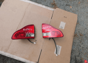 avensis verso lampa lewa WYSYŁKA 2