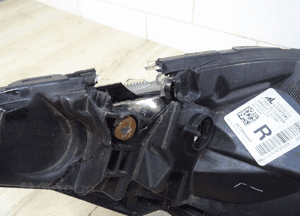 Chrysler pacifica lampa xenon prawa 68228948AD 5