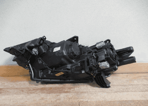 Lampa przednia przód prawa mitsubishi outlander iii lift 2015- 14
