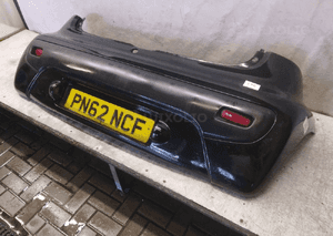 Zderzak tył tylny citroen C1 peugeot 107 exld exl czarny 3