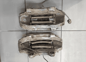 Audi Q7 4L 3.0TDI brembo zacisk hamulca prawy lewy przód zaciski oryginał 9