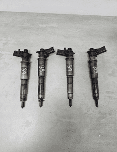 0pel vivaro 2.0 DCI WTRYSKIWACZ 954766-H8 0445115084 1
