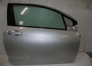 Toyota yaris iii 2011- drzwi prawe kompletne 3D 1F7 1