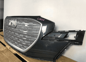 Zderzak przód przedni atrapa grill audi Q4 89A 2021- e-tron 89A807725A 3