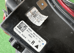 Klapa lampy tył tylne zderzak tylny bmw M4 G82 G22 m power carbon C57 10