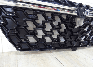 SX4 s-cross ii 23R grill atrapa gril 71741-63T0 5