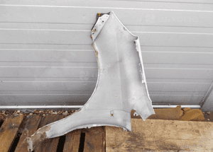 Opel corsa d Y747 błotnik prawy przód przedni 2