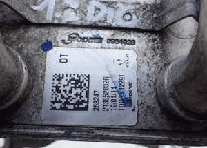 Chłodnica oleju nissan juke 213052032R 3