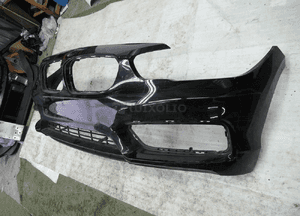 Bmw F20 lift bez dziur idealny zderzak przedni 3