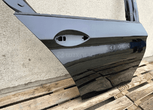 Drzwi tyl tylne prawe bmw 5 F10 sedan bardzo ladne org 2