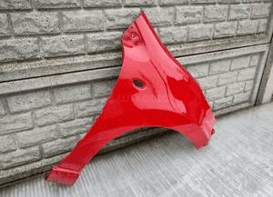Nissan pixo suzuki alto błotnik prawy przedni 3