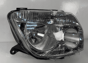 Lampa przod przednia prawa dacia duster i 1 2010- zwykla 260100067R cala 2