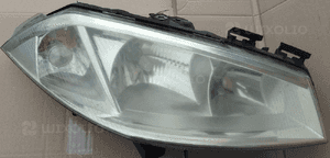 Renault Megane II lampa przód przednia prawa EU 3