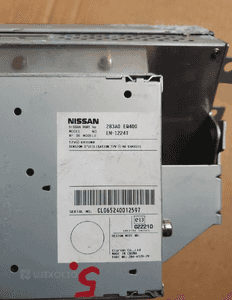 Nissan 28185-EQ300 / 28185EQ300 X-TRAIL (T30) 2005 Radio z odtwarzaczem CD plus wyświetlacz 283A0 EQ400 10