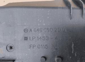 Obudowa filtra powietrza mercedes W204 2.2 cdi A6460902001 4