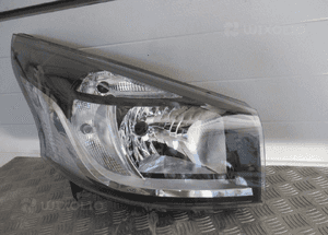 Lampa przednia prawa lewa vivaro trafic iii nissan NV300 fiat talento 2014- 1