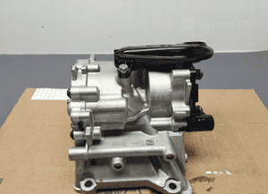 Bmw G11 G12 pompa olejowa 7643046 1