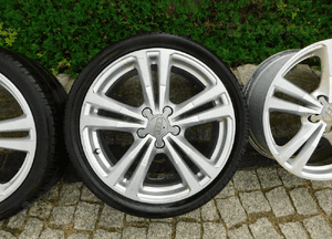 audi felgi aluminiowe R18 WYSYŁKA 3