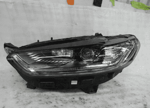 Ford mondeo MK5 lift dynamic bdb lampa przednia lewa lewy przód 1