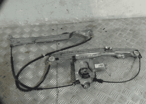 SILNICZEK SZYBY PRZÓD PRAWY CLIO III 1