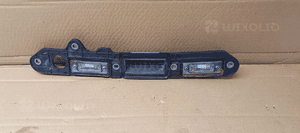 Blenda klapy bagażnika mikrostyk podświetlenie VW Golf V Plus 1T0827574C 1
