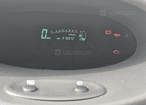 Toyota Yaris 99-05 zegar licznik 83800-52120 1