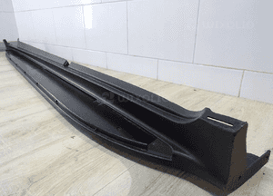 Mercedes glc W253 listwa progowa lewa a2536980300 1