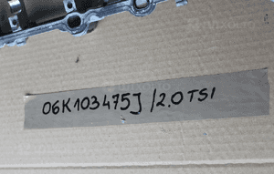 Pokrywa zaworów vw golf vii r audi S3 2.0 tsi 06K103475J 2019 14