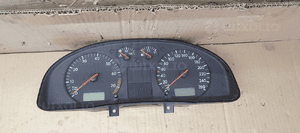 Licznik zegary VW Passat B5 1.8T 3B0920820 2