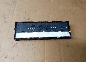 Panel nawiewu powietrza klimatyzacji klimatronic BMW M5 G30 F90 6999432 1