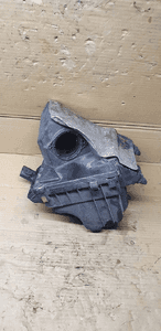Obudowa filtra powietrza VW Passat B5 3B0129607N 1