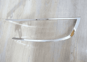 Opel mokka b ramka listwa lampy lewa prawa chrom 9835155280 1