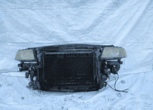 Wzmocnienie pas przedni kompletny audi A6 C5 1