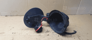 Klapka wlewu paliwa Opel Zafira C 22S 13394541 4