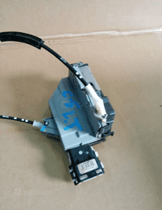 Zamek drzwi lewy tył tylny 6 PIN Citroen C5 III 2