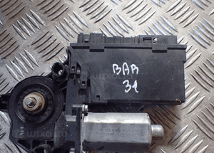 Audi A4 B7 silniczek szyby prawy tył 8E0959802E radom 1