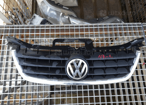 VW TOURAN I GRILL ATRAPA CHŁODNICY 1