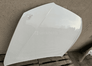 Maska pokrywa silnika przod audi A3 8V 8V3 8V4 hb 2012-2020 bardzo ladna 2