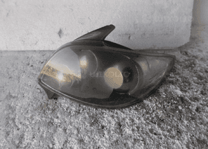 Lampa tylna peugeot 206 lift  PRAWA 1