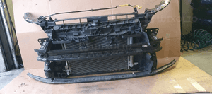 Pas przedni kompletny chłodnice wentylator belka VW Golf VIII 8 2.0 TDI 5Q0121205B 5Q0121207BM 5