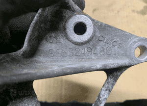 Łapa mocowanie alternatora Ford Transit Connect 1.5 TDCI 9653249480 5