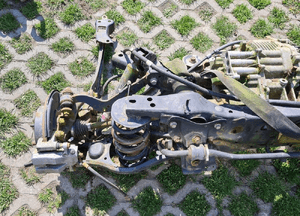 toyota RAV4 13-18 sanki belka tył komplet napęd 3