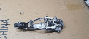 Klamka zewnętrzna lewy tył tylna lewa VW Golf V 1K0837885A 4