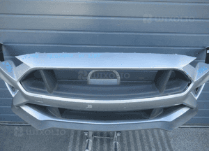 Zderzak przedni przód ford mustang vi 6 lift S550 2017- 5