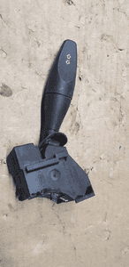 Przełącznik manetka świateł kierunkowskazów Ford Transit Connect 2T1T-13335-AB 1