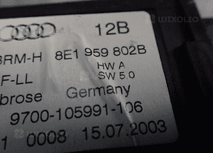 AUDI A4 B6 SILNICZEK SZYBY PRAWY PRZOD 8E1959802B RADOM 4