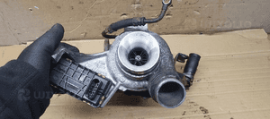 Turbina turbosprężarka turbo nastawnik BMW I E87 Lift 2.0D 7800594 7800594C 7800594C02 3